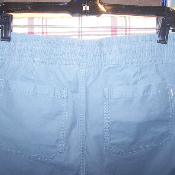 Eddie Bauer Gray Capri Pants Sz 10 - Picture 8 of 8